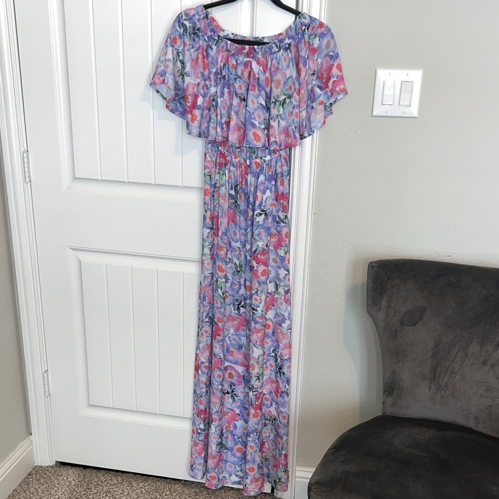 Show Me Your MuMu Hacienda Dress Beautiful Floral Maxi Dress - Pink, Purple - Picture 3 of 9